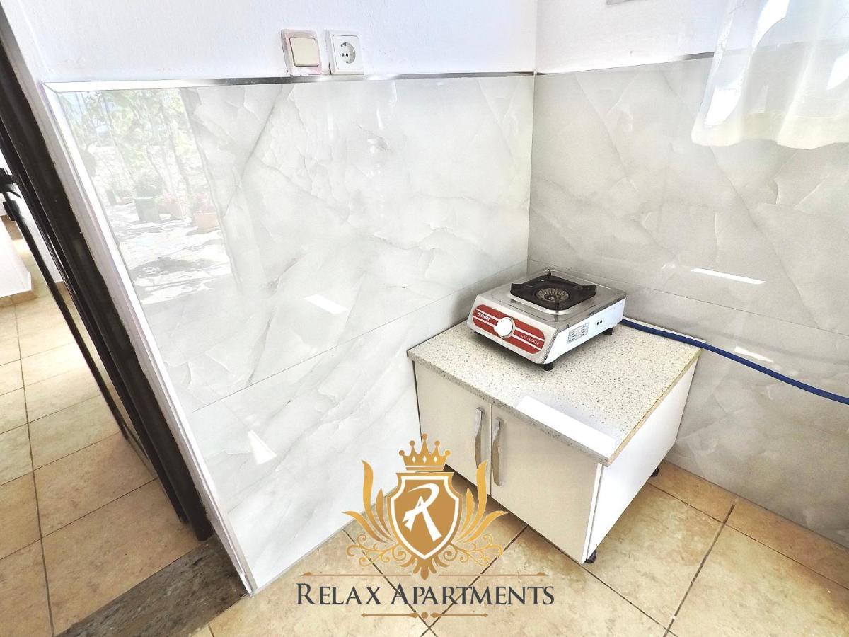 Paradise Palm Beach Apartment in Sarande Bagian luar foto